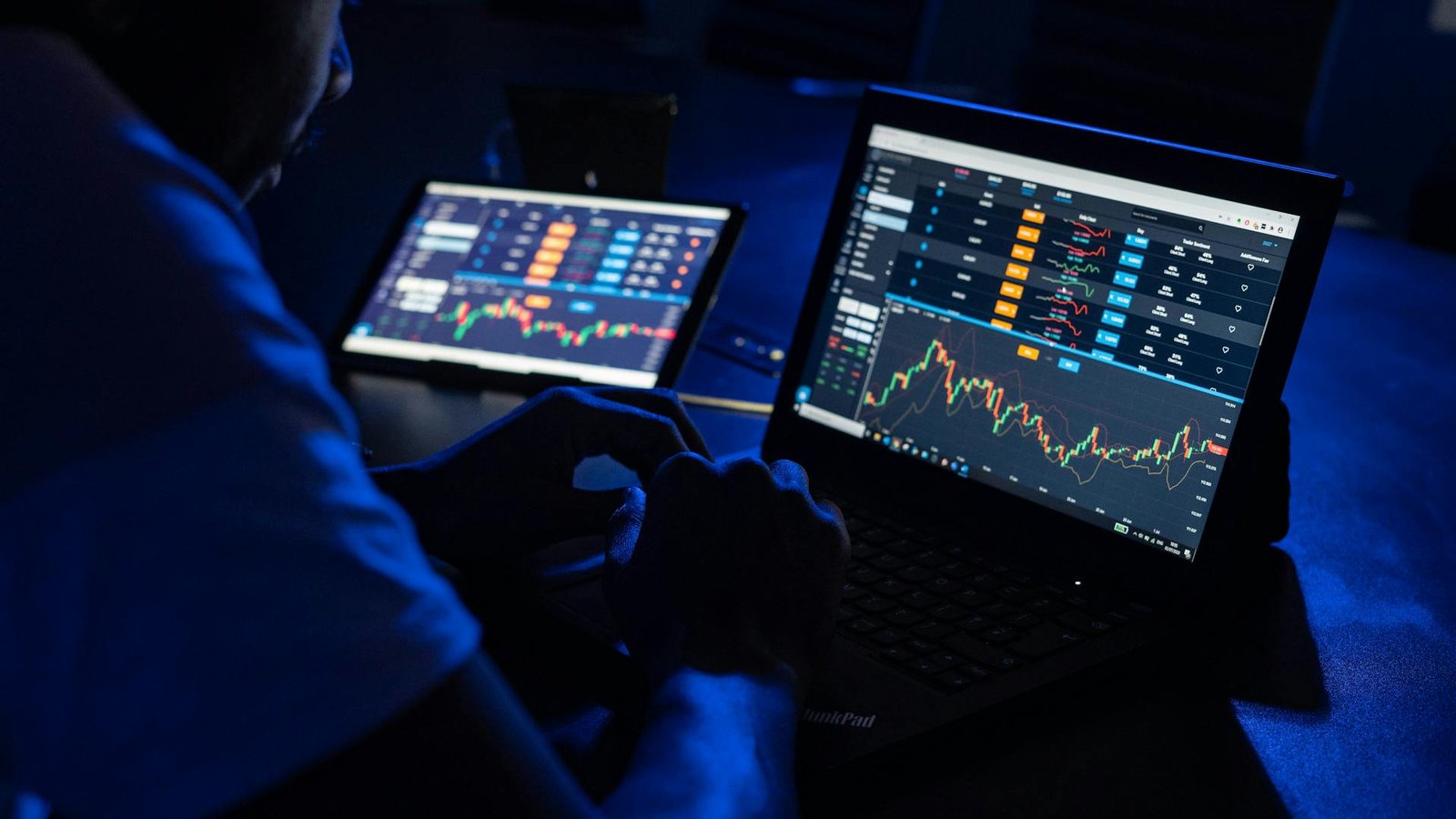 How Do I Become a Successful Forex Trader?