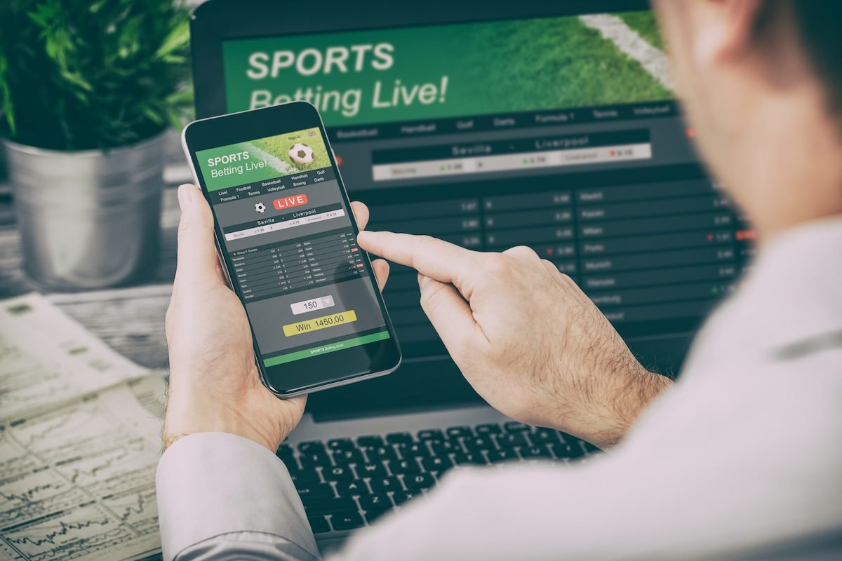 What is the Easiest Sports Betting Website? Discover the Top Pick!